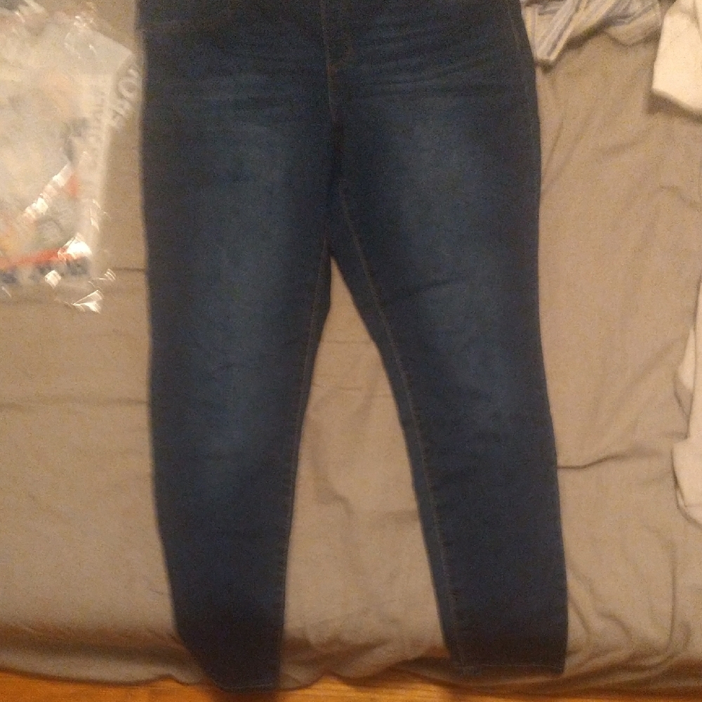 No Boundaries Blue Skinny Jeans Stretchy Denim